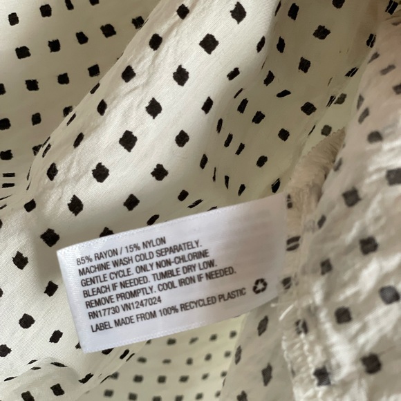 a new day Black and White Polka Dot Blouse 2X graphic W25.036 - Picture 6 of 6